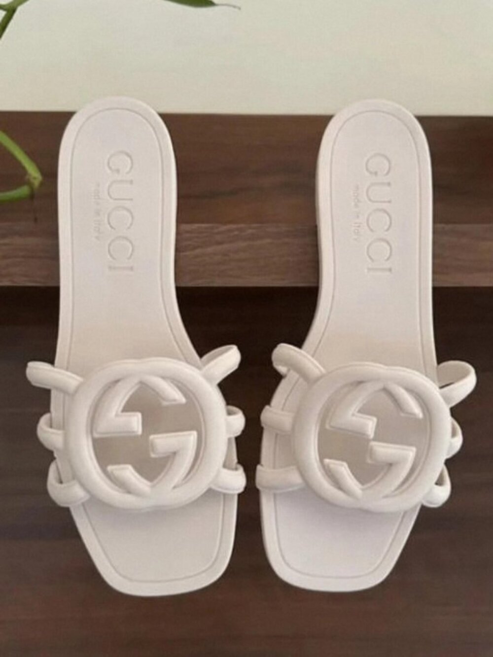 Gucci Women Sandals